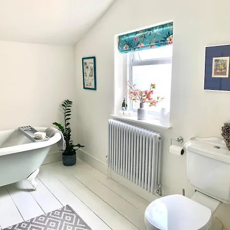 Lovely 3 Bed House In The Heart Of Cheltenham Esterno foto