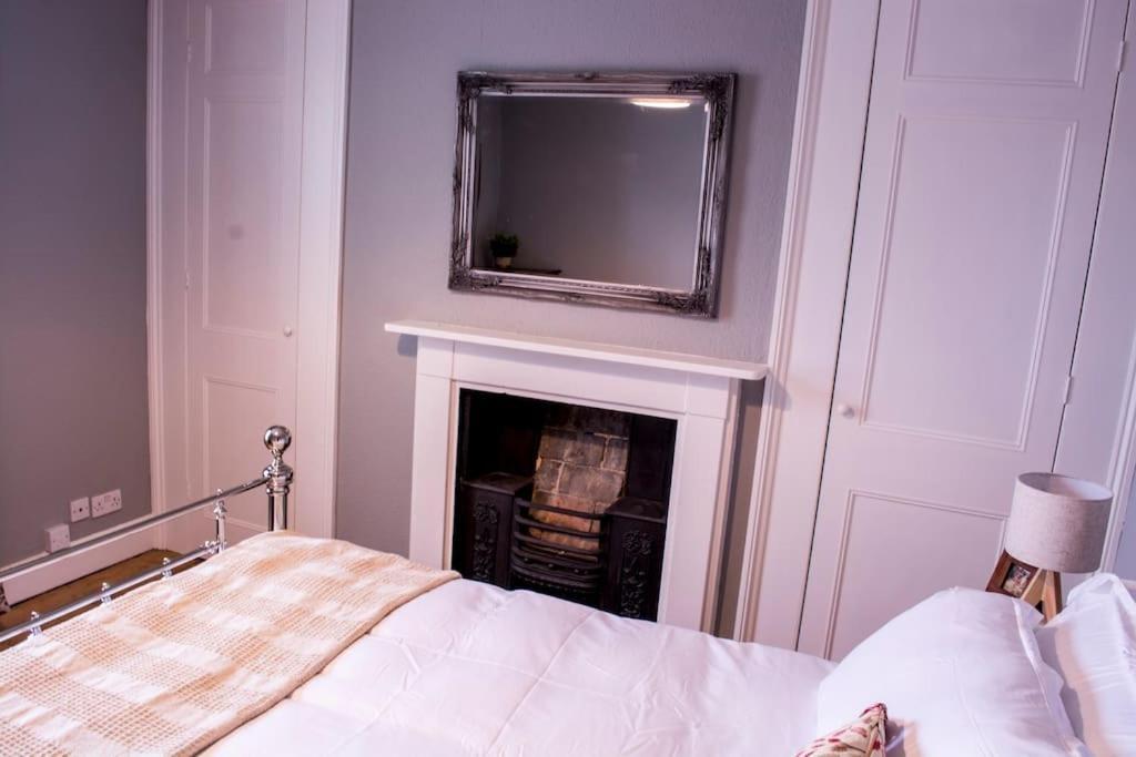 Lovely 3 Bed House In The Heart Of Дом отдыха *
